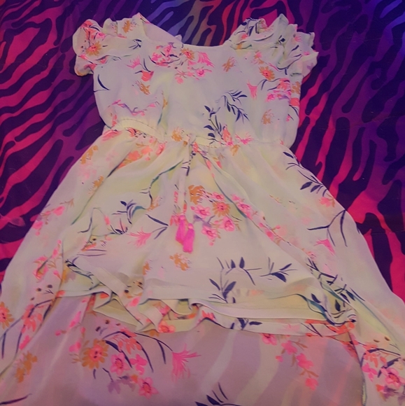 Romper with a flowy back - Picture 1 of 1